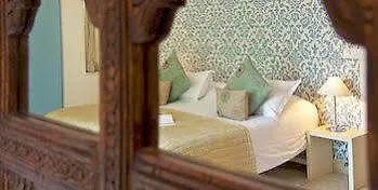 Amarya Villa New Delhi 4*,